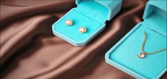 FAVS Schmuck online entdecken – Trend trifft Qualität
