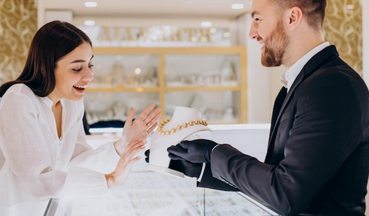 Goldschmuck Verkaufskalkulation: Online-Rechner für den perfekten Preis!