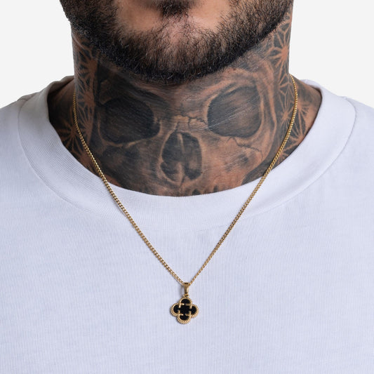 Clover Medaillon Black
