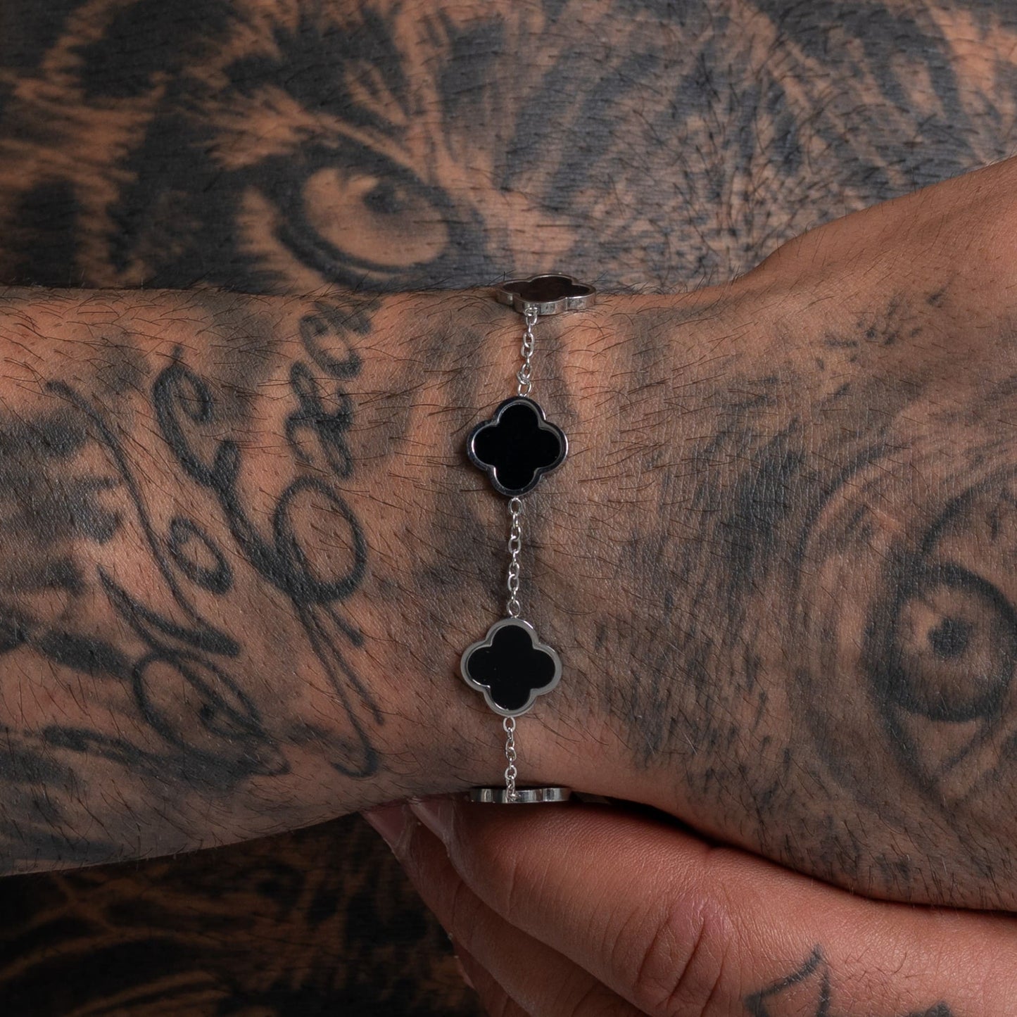clover black armband - best jewelery