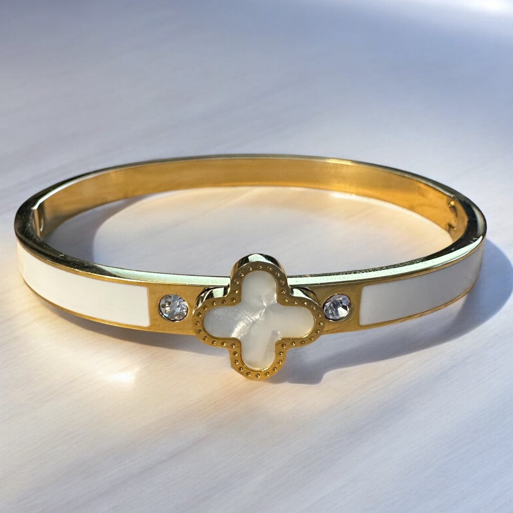 Clover Armreif - BestJewelery
