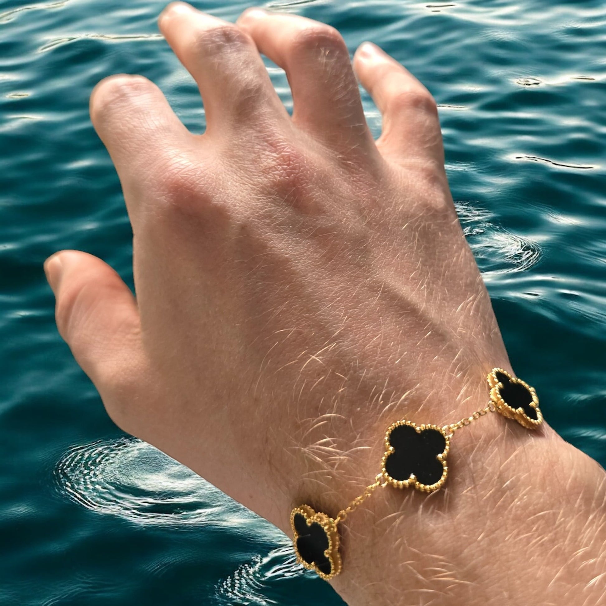Clover Bracelet - BestJewelery