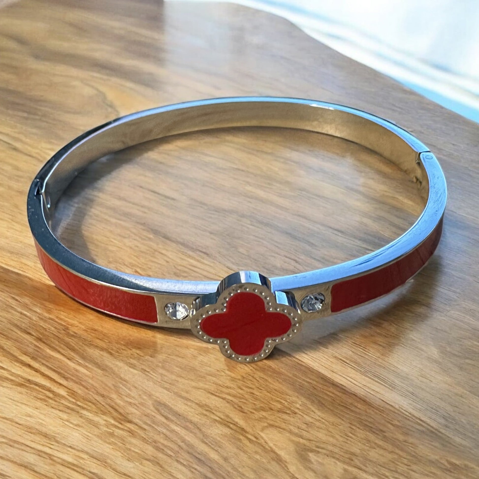 Clover Armreif - BestJewelery